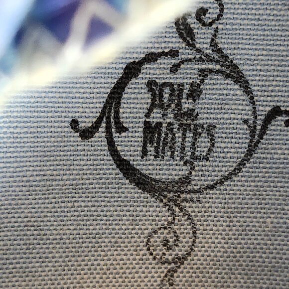 Sole Mates Colourful Lace Sneakers - Picture 7 of 7